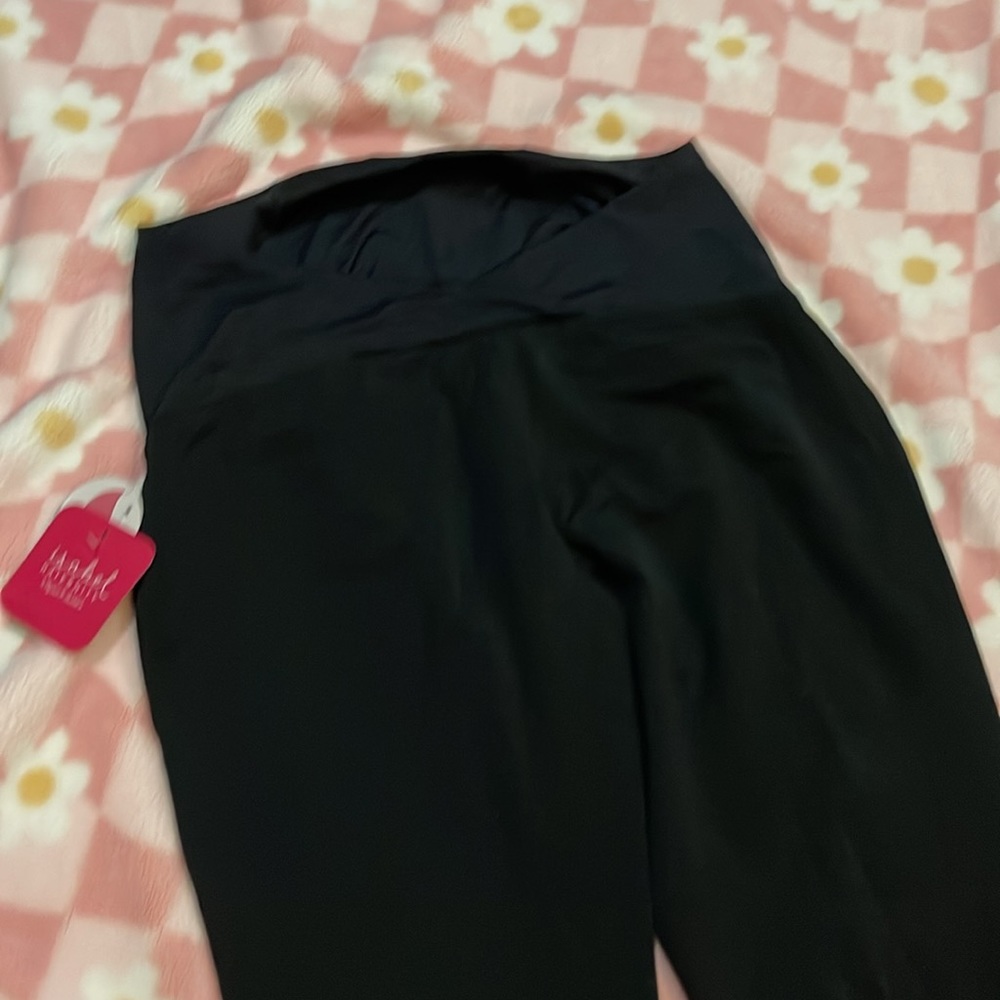New black bootcut maternity pants - Picture 2 of 9